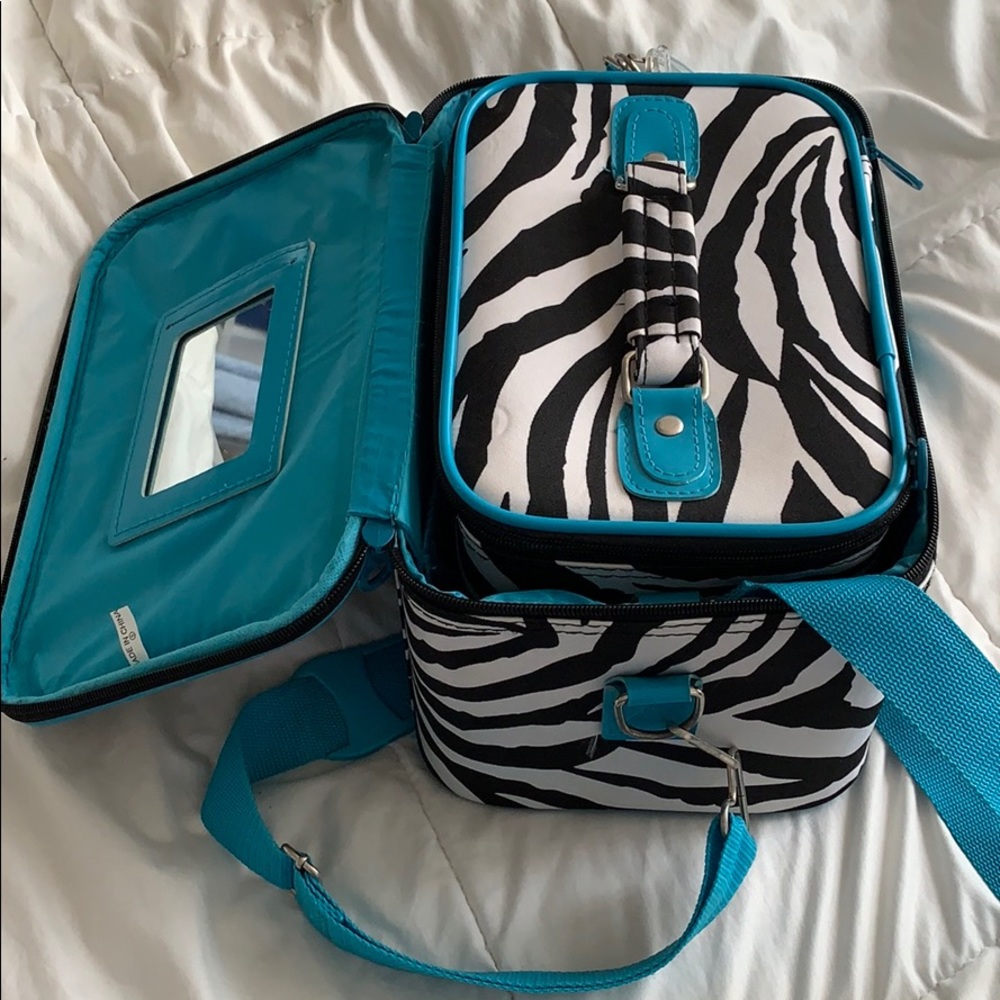 Zebra cosmetic set